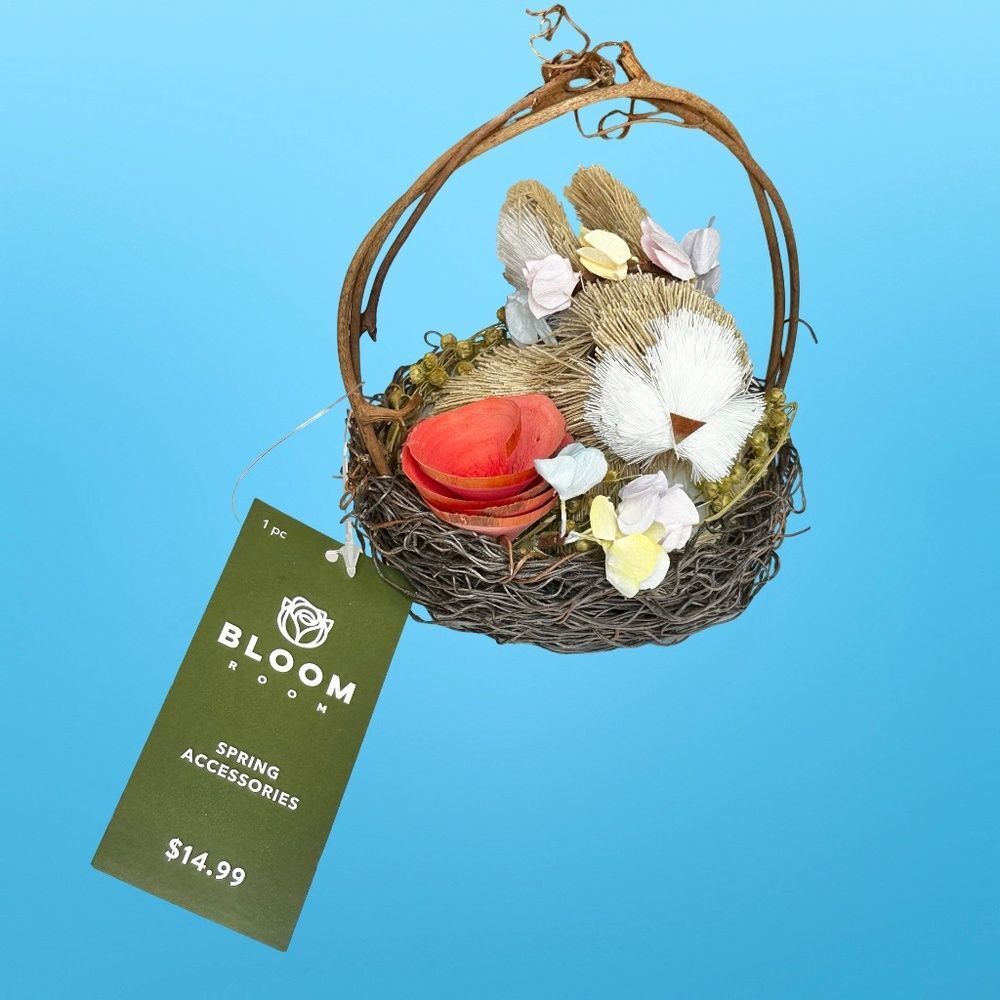 NWT Adorable Bunny - Rabbit in a Basket Spring Easter Decor - Picture 5 of 9